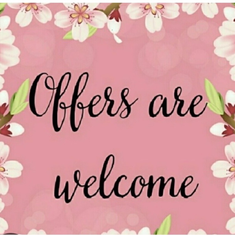 I have to move, and downsize my life!! Offers are always welcome 🌸
